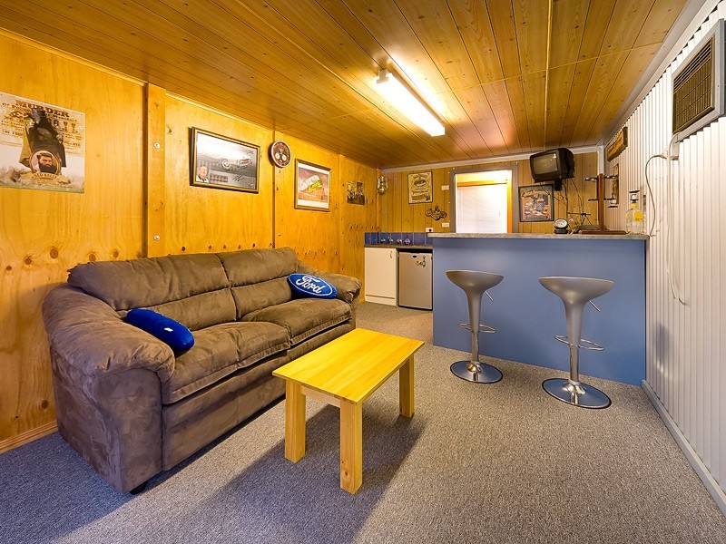 621 Gundowring Road, Gundowring VIC 3691