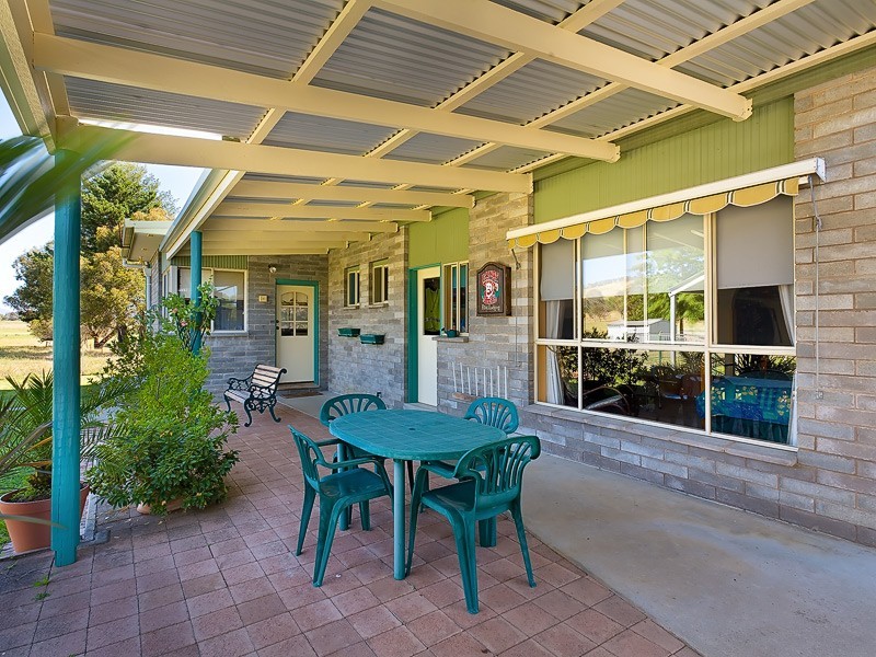 621 Gundowring Road, Gundowring VIC 3691