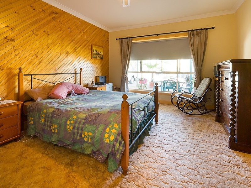 621 Gundowring Road, Gundowring VIC 3691