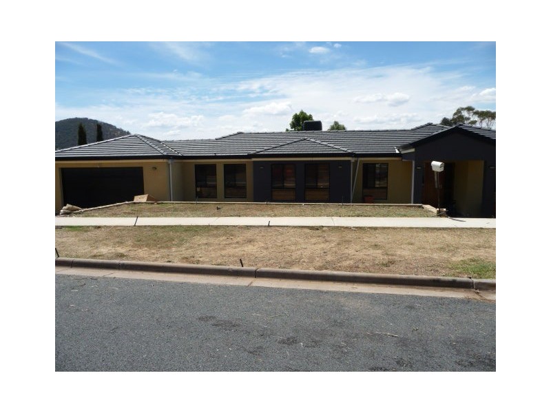 15 McLean Cresent, Wodonga VIC 3690
