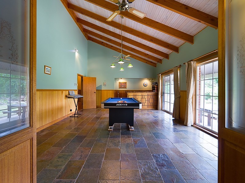 8 Wallace Road, Allans Flat VIC 3691