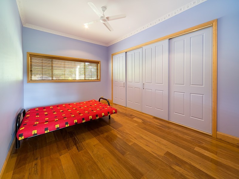 8 Wallace Road, Allans Flat VIC 3691