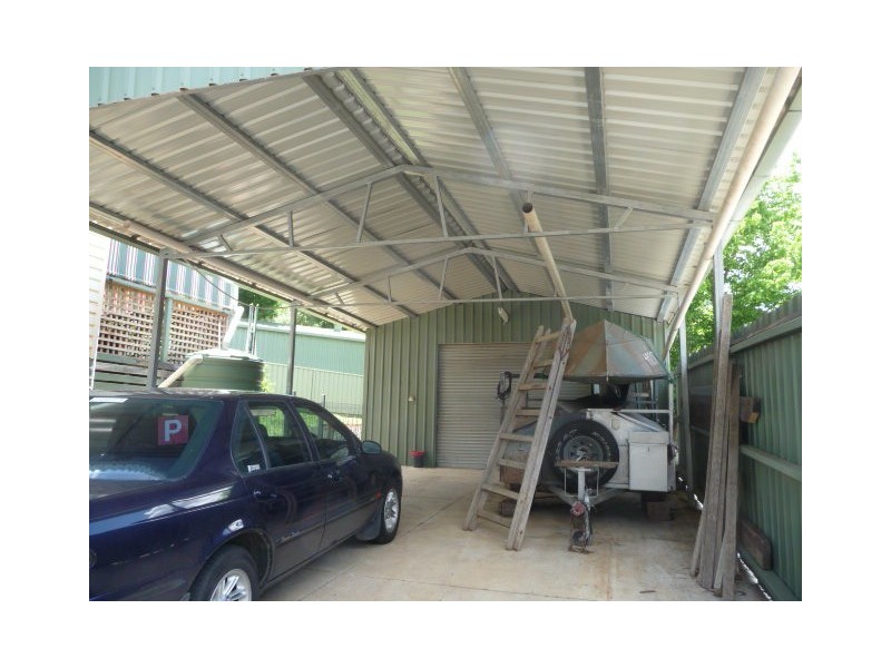 7 Jitema Street, Dartmouth VIC 3701