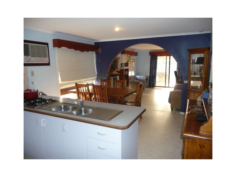 4 McCrohan Court, Wodonga VIC 3690