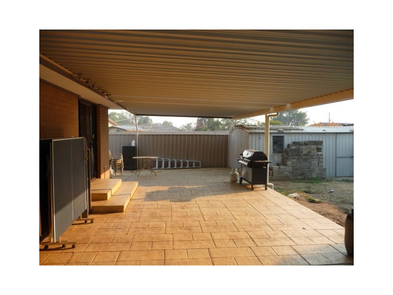4 McCrohan Court, Wodonga VIC 3690