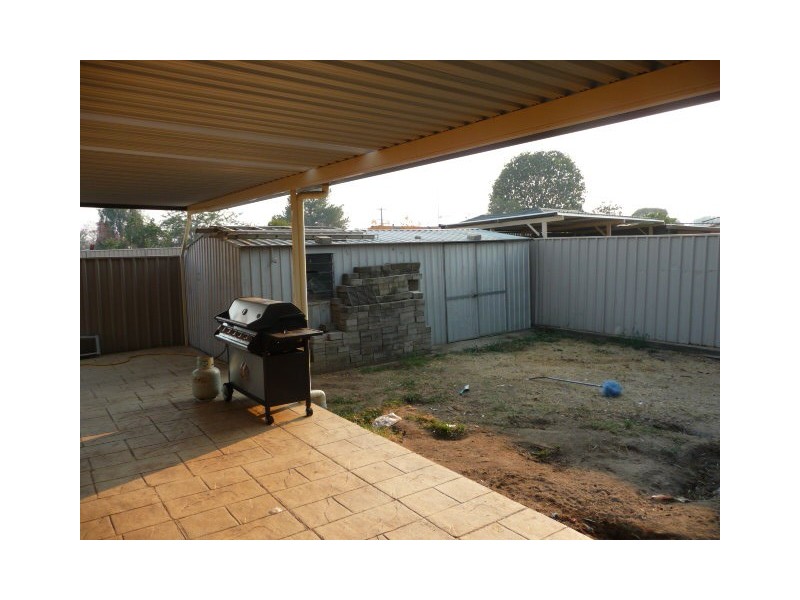 4 McCrohan Court, Wodonga VIC 3690