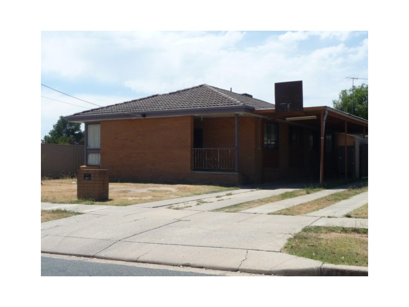 4 McCrohan Court, Wodonga VIC 3690