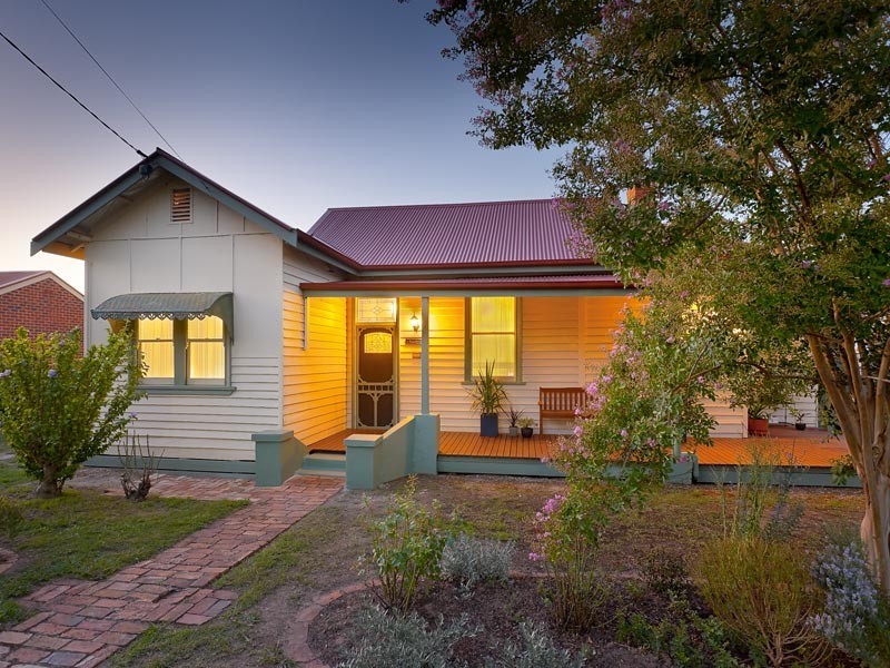 3 Victoria Street, Chiltern VIC 3683