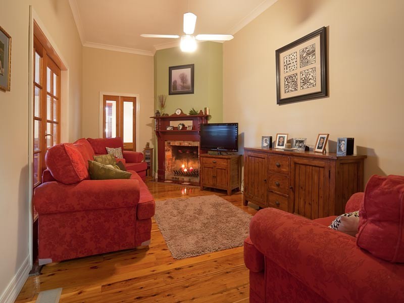 3 Victoria Street, Chiltern VIC 3683