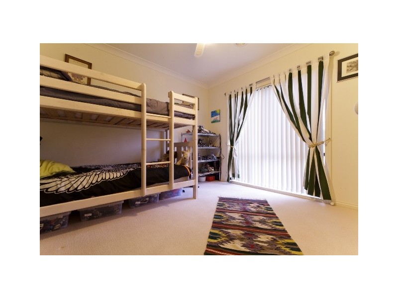 18 Parkfield Drive, Wodonga VIC 3690