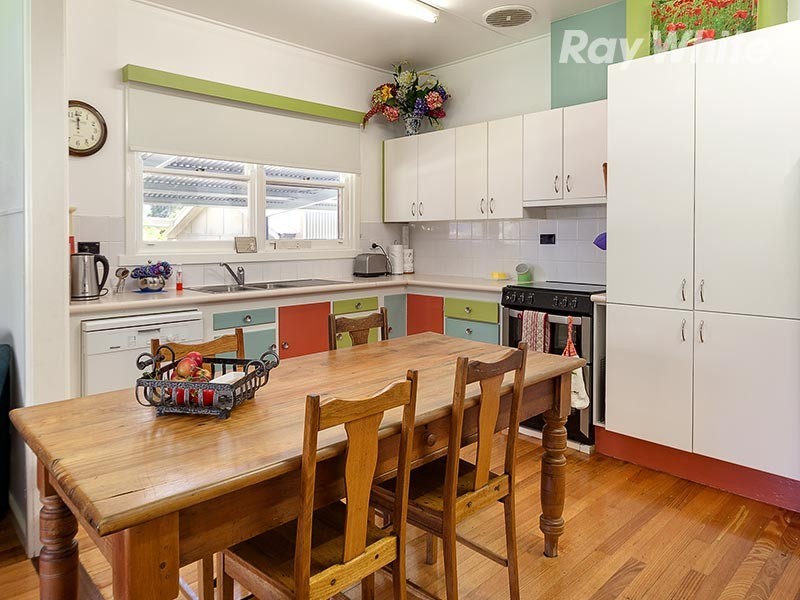 3793 Omeo Highway, Eskdale VIC 3701