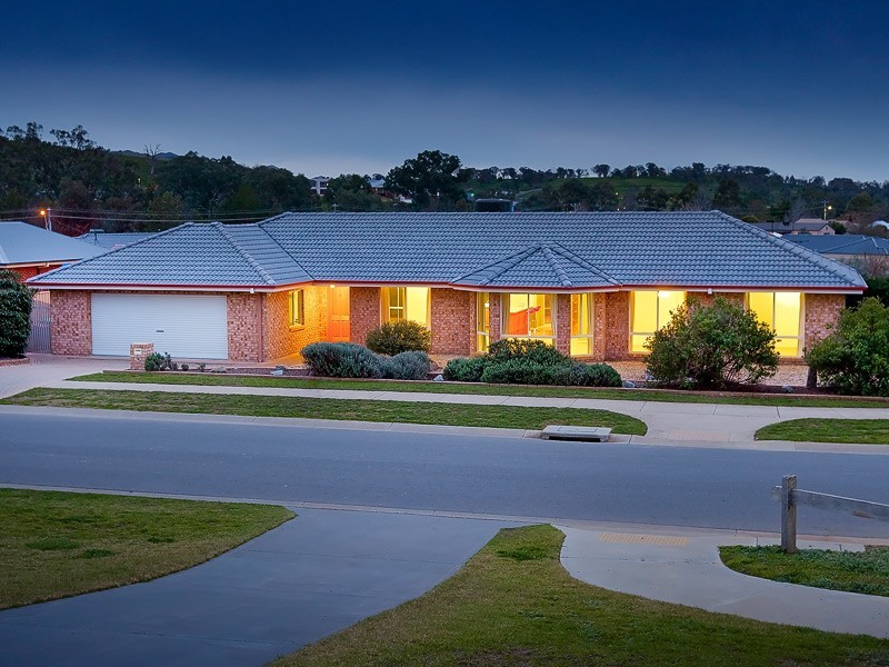 17 Romsey Court, Wodonga VIC 3690