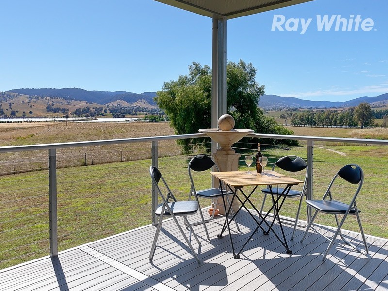 684 Kiewa East Road, Huon VIC 3695