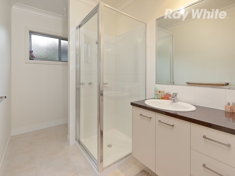 684 Kiewa East Road, Huon VIC 3695