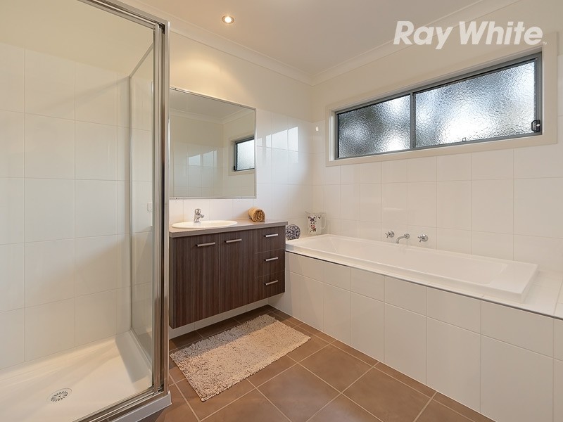 684 Kiewa East Road, Huon VIC 3695