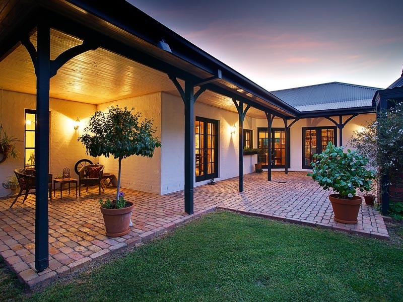 14  Dominic Drive, Wodonga VIC 3690