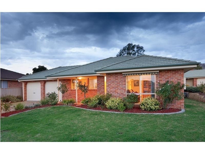 1/2 Mortlock Drive, Wodonga VIC 3690