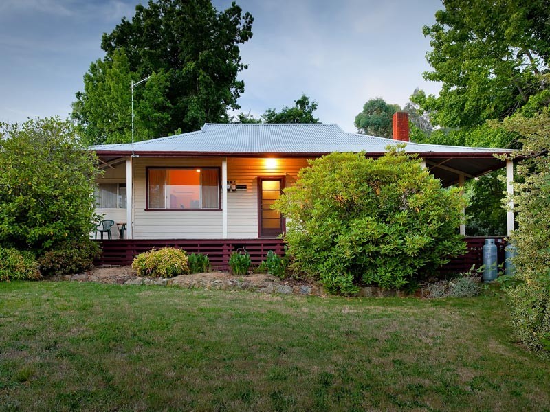 53 Isaacs Avenue, Yackandandah VIC 3749