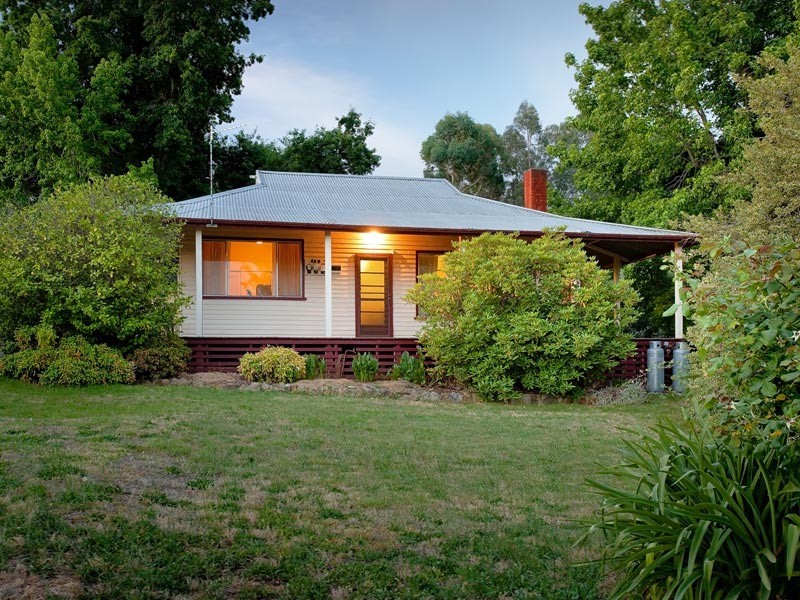 53 Isaacs Avenue, Yackandandah VIC 3749