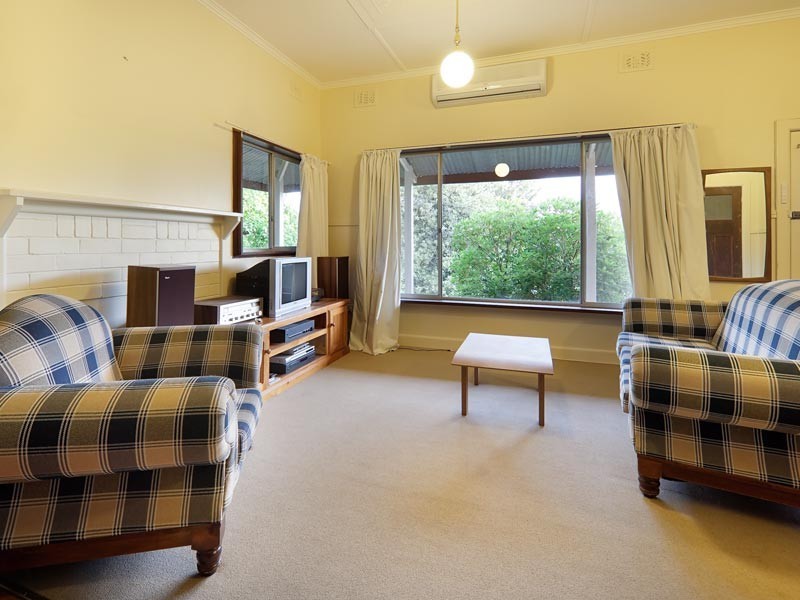 53 Isaacs Avenue, Yackandandah VIC 3749