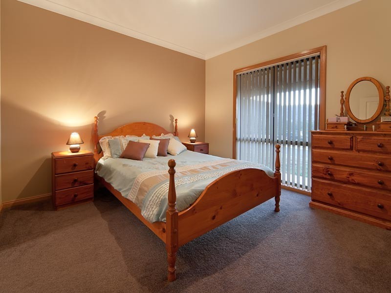 Tangambalanga VIC 3691