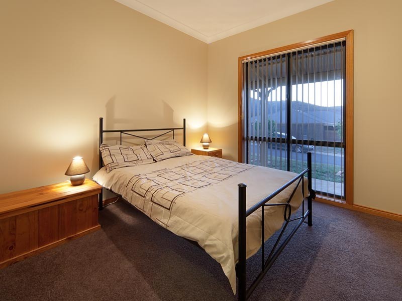 Tangambalanga VIC 3691