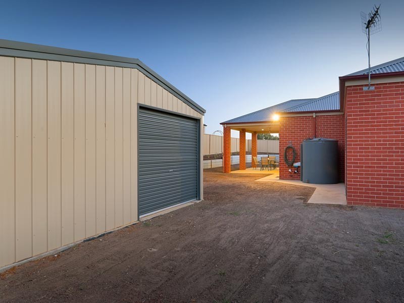 Tangambalanga VIC 3691