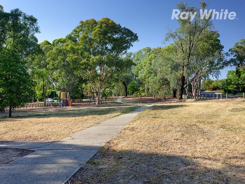 13 Bourke Crescent, Wodonga VIC 3690