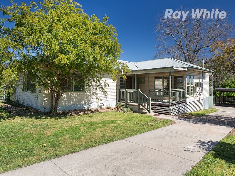 15 Huon Kiewa Road, Tangambalanga VIC 3691