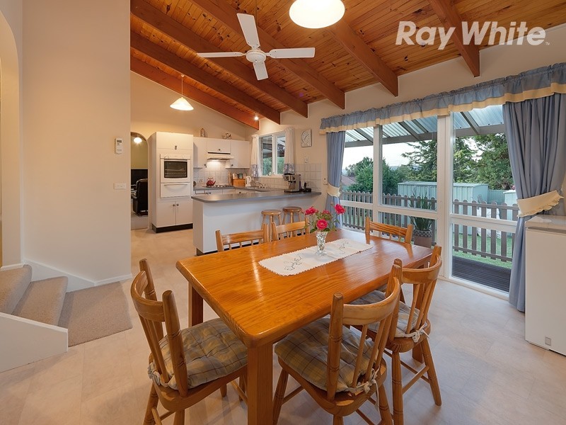 24 Barton Street, Wodonga VIC 3690