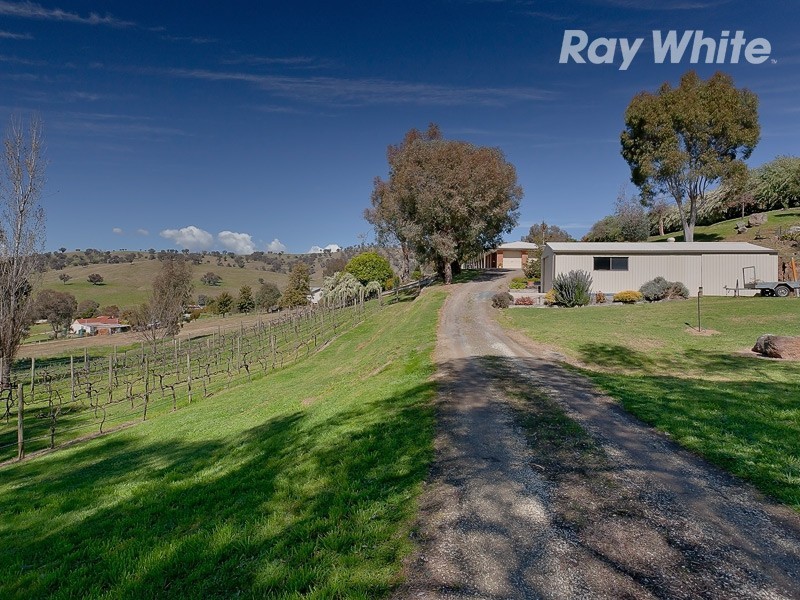 1 Paton Street, Bethanga VIC 3691