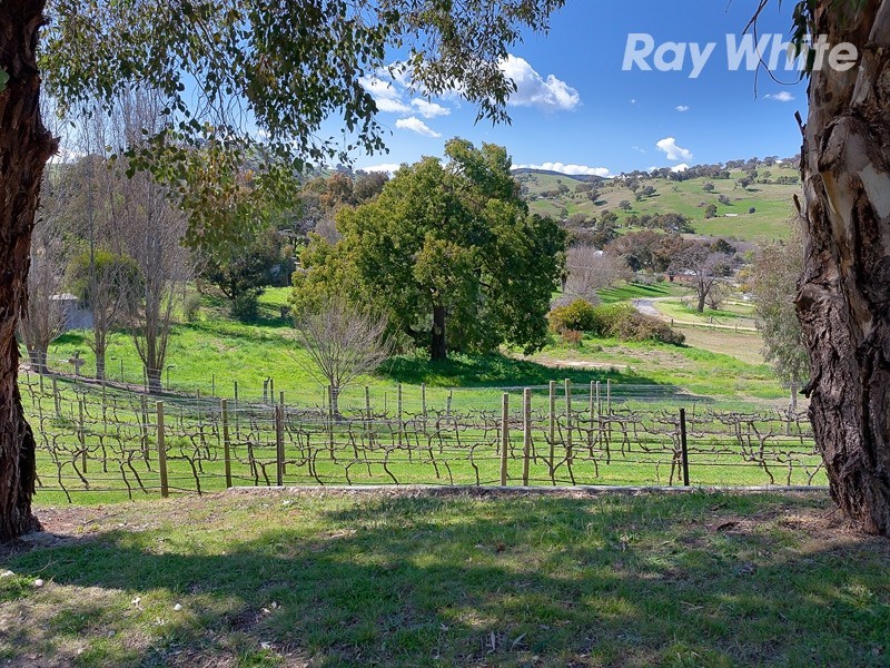 1 Paton Street, Bethanga VIC 3691