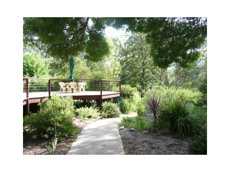 11 Coleman Court, Dartmouth VIC 3701