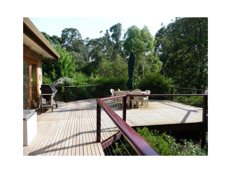 11 Coleman Court, Dartmouth VIC 3701