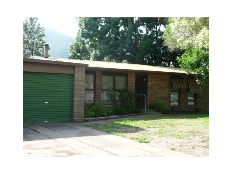 11 Coleman Court, Dartmouth VIC 3701