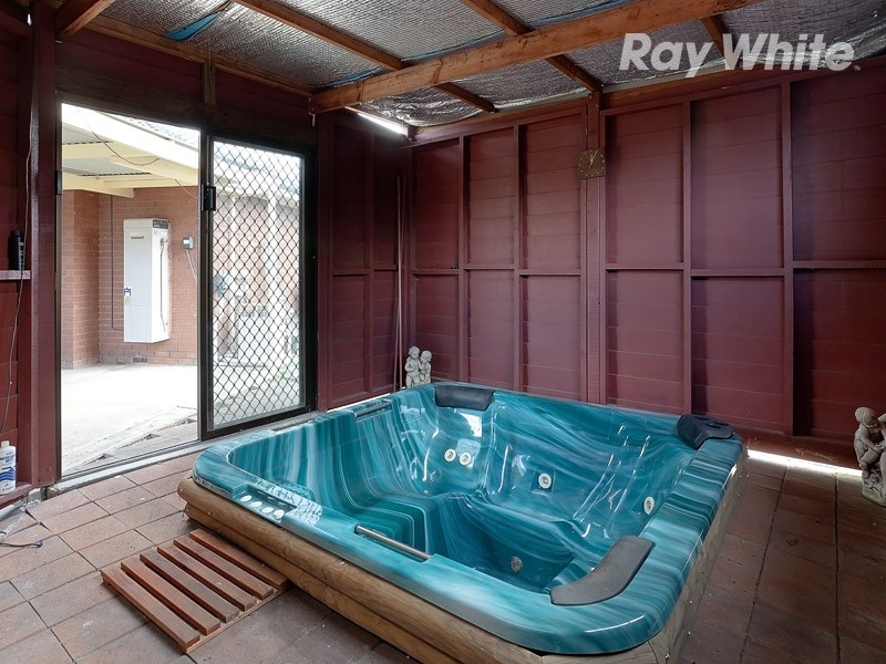 15 Emerald Avenue, Wodonga VIC 3690