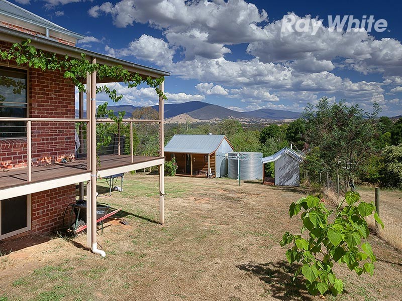 7 Station Lane, Yackandandah VIC 3749