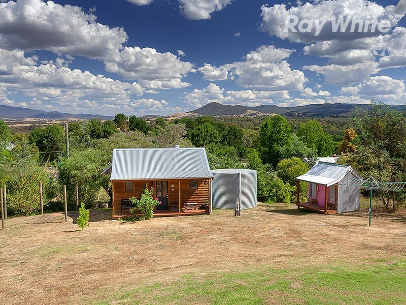 7 Station Lane, Yackandandah VIC 3749
