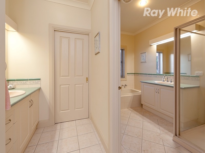 11 Romsey Court, Wodonga VIC 3690