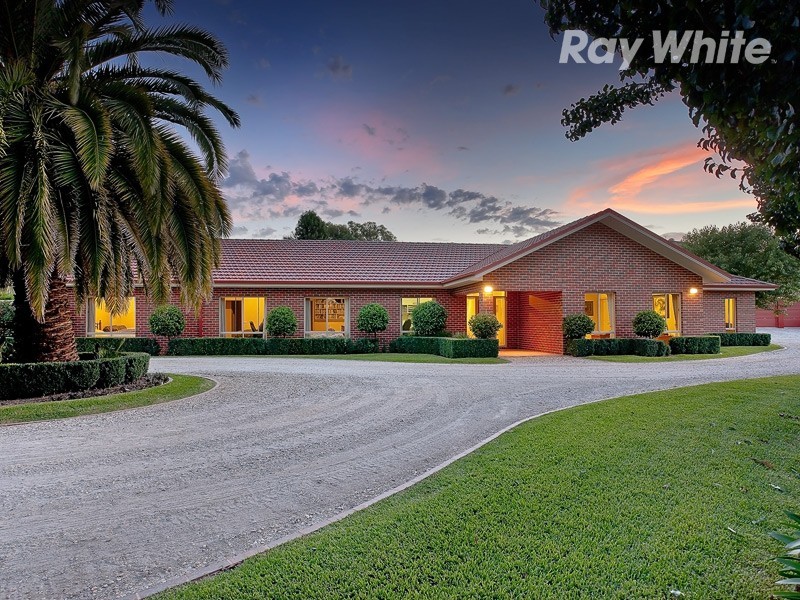 11 Romsey Court, Wodonga VIC 3690