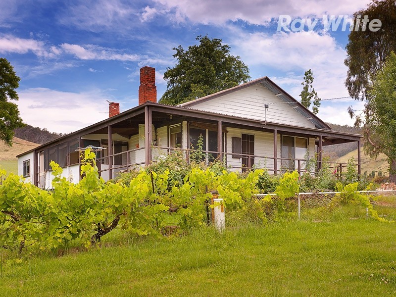 23 Park Hill Road, Eskdale VIC 3701