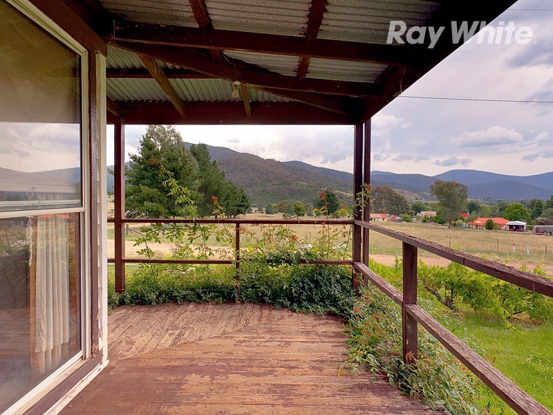 23 Park Hill Road, Eskdale VIC 3701