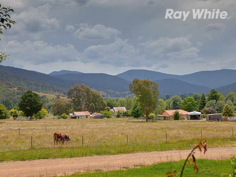 23 Park Hill Road, Eskdale VIC 3701