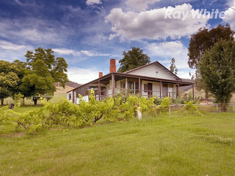 23 Park Hill Road, Eskdale VIC 3701