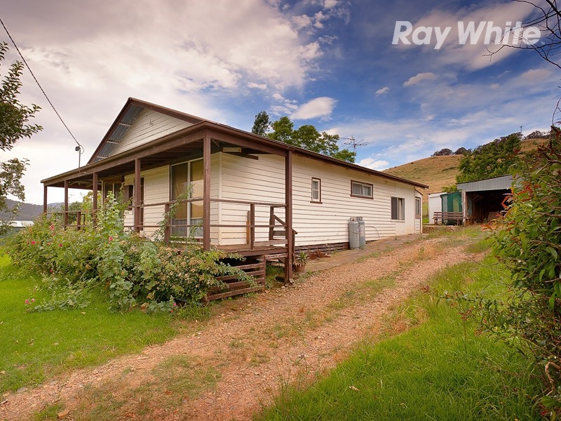 23 Park Hill Road, Eskdale VIC 3701