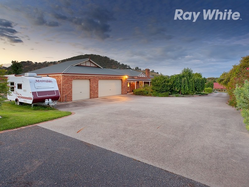 9 Innisfree Drive, Wodonga VIC 3690