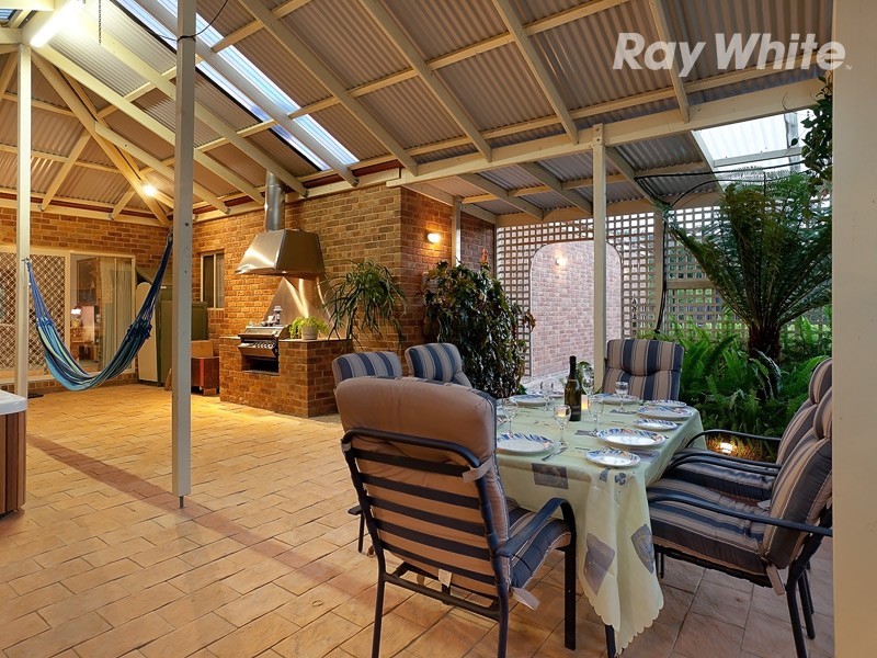 9 Innisfree Drive, Wodonga VIC 3690