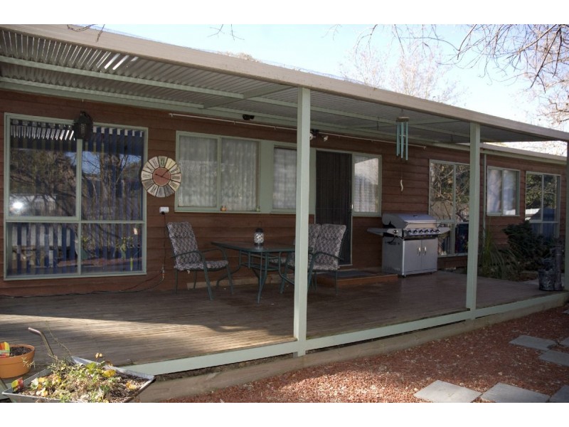 21 Epsom Road, Chiltern VIC 3683