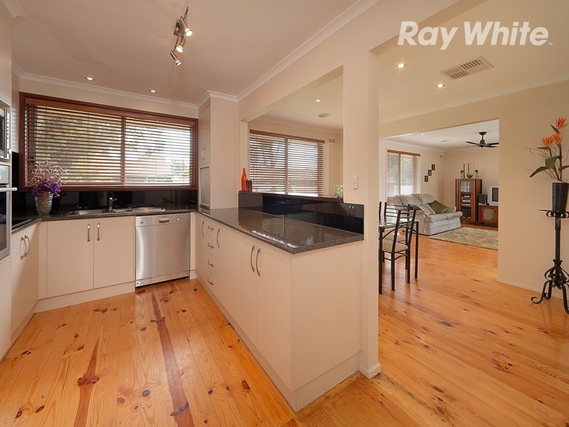 14 Wiltshire Crescent, Wodonga VIC 3690