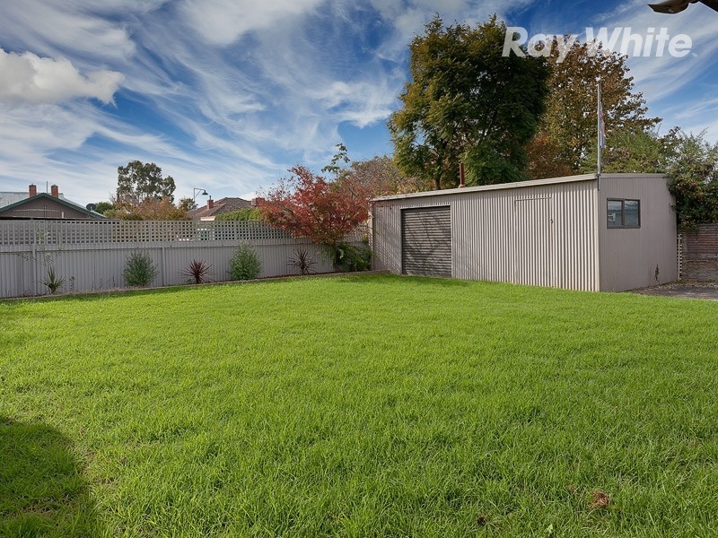 8 Mark Street, Wodonga VIC 3690